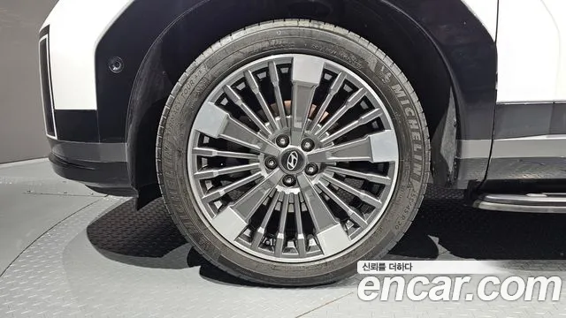 Hyundai Santa Fe 2025 thumb 5