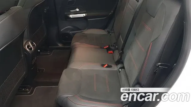 Mercedes-Benz EQB 2024 thumb 10