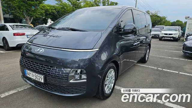 Hyundai Staria 2022 thumb 5