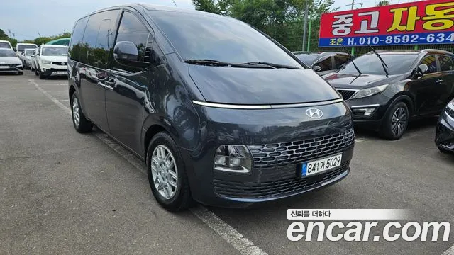 Hyundai Staria 2022 thumb 6