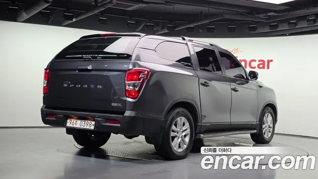KG_Mobility_Ssangyong Rexton 2018 thumb 2