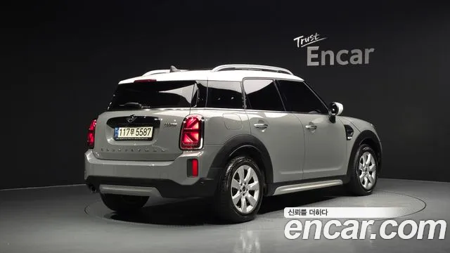 Mini Countryman 2021 thumb 2