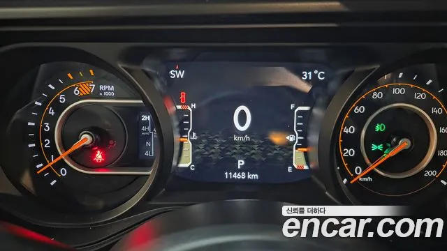 Jeep Wrangler 2025 thumb 10