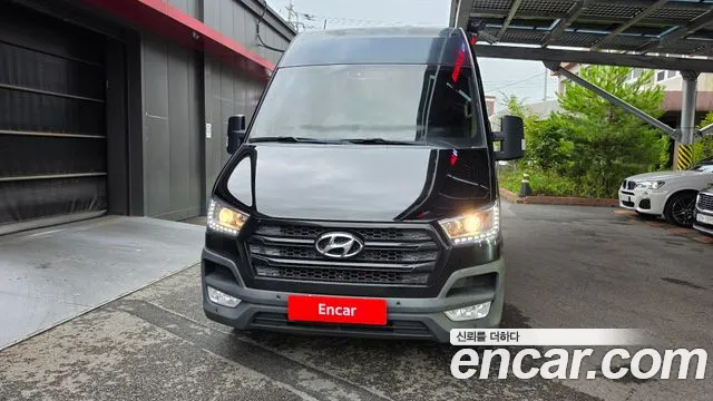 Hyundai Staria 2019 thumb 3