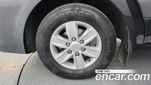 Hyundai Staria 2019 thumb 5