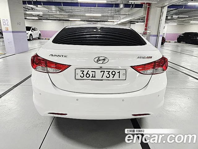 Hyundai Avante 2012 thumb 7