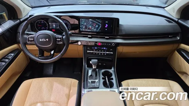Kia Carnival 2023 thumb 7