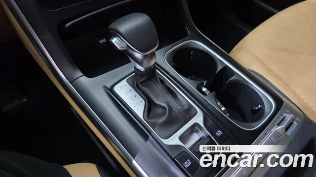 Kia Carnival 2023 thumb 9