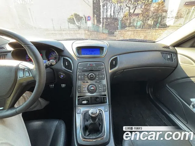 Hyundai Genesis 2011 thumb 7