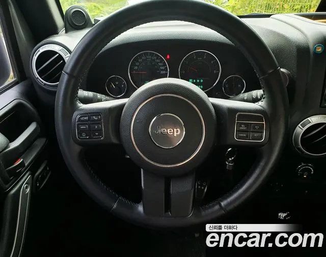 Jeep Wrangler 2013 thumb 10