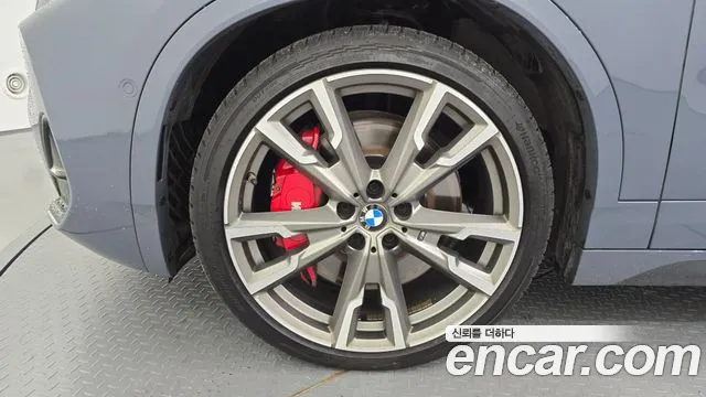 BMW X2 2021 thumb 5