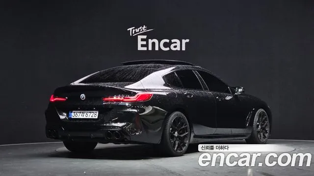 BMW 8 серии 2024 thumb 2