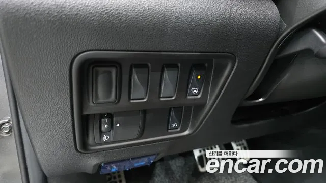 Renault Koleos 2021 thumb 12