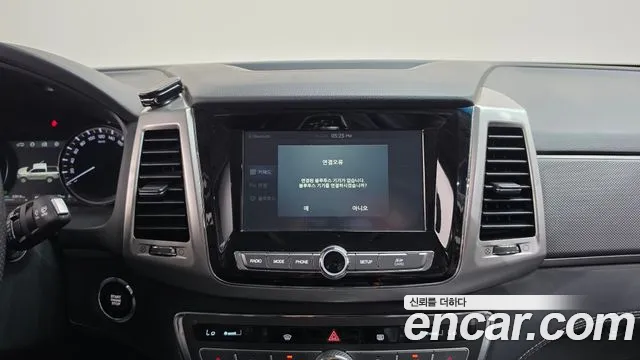KG_Mobility_Ssangyong Rexton 2018 thumb 12