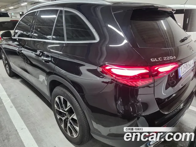 Mercedes-Benz GLC 2026 thumb 2