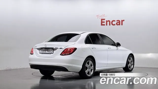 Mercedes-Benz C-Класс 2017 thumb 2