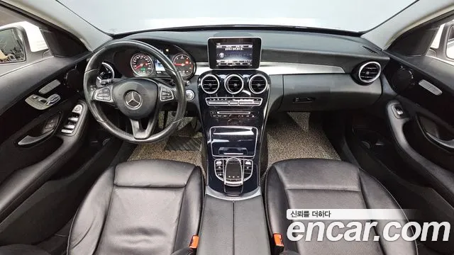 Mercedes-Benz C-Класс 2017 thumb 7
