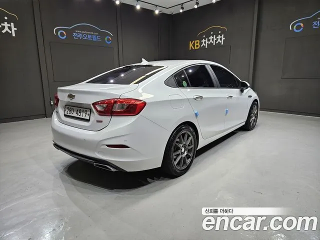 Chevrolet Cruze 2017 thumb 2