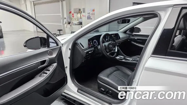 Hyundai Sonata 2021 thumb 10