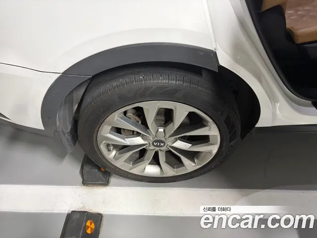 Kia Sorento 2021 thumb 8