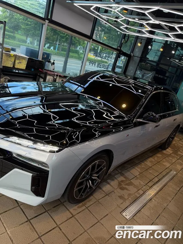 BMW 7 серии 2024 thumb 5
