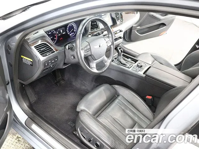 Hyundai Genesis 2016 thumb 10