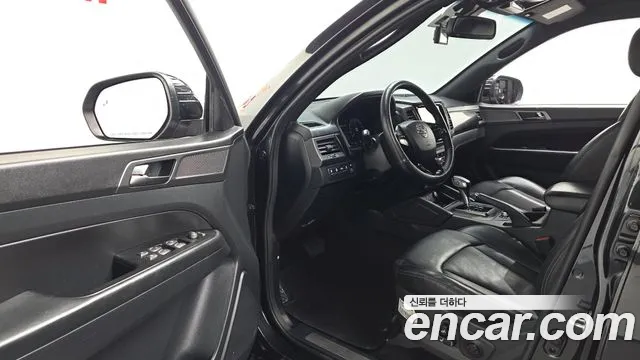 KG_Mobility_Ssangyong Rexton 2023 thumb 10