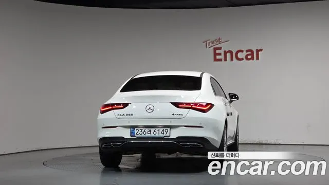 Mercedes-Benz CLA 2024 thumb 4