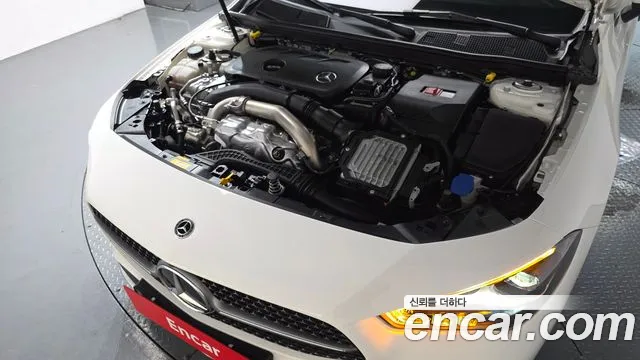 Mercedes-Benz CLA 2024 thumb 6