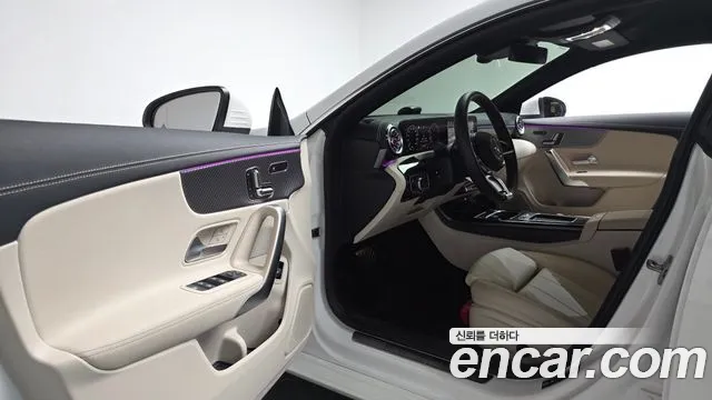 Mercedes-Benz CLA 2024 thumb 10