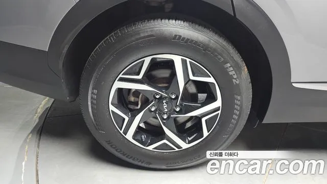Kia Sportage 2023 thumb 5