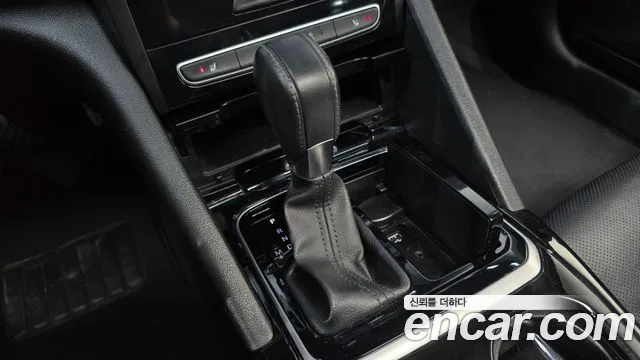 Renault-KoreaSamsung Megane 2016 thumb 9