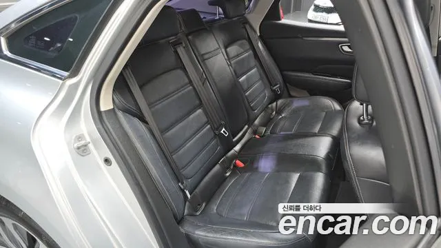 Renault-KoreaSamsung Megane 2016 thumb 12