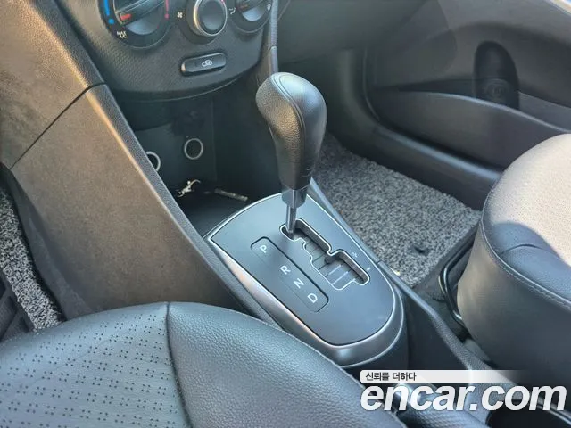 Hyundai Accent 2015 thumb 10