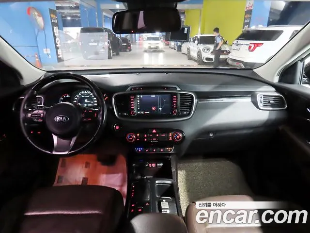 Kia Sorento 2015 thumb 5