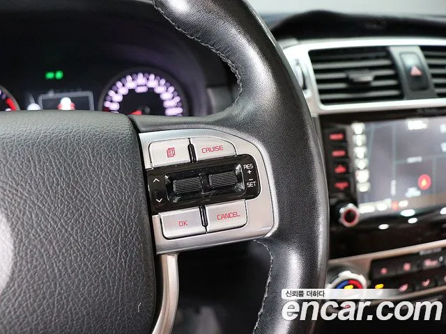 Kia Mohave 2017 thumb 9