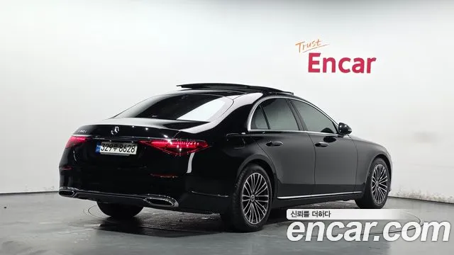 Mercedes-Benz S-Класс 2022 thumb 2