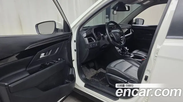 KG_Mobility_Ssangyong KORANDO 2021 thumb 10
