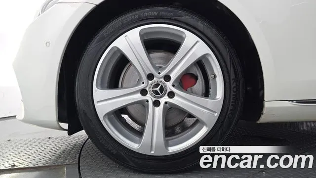 Mercedes-Benz E-Класс 2018 thumb 5