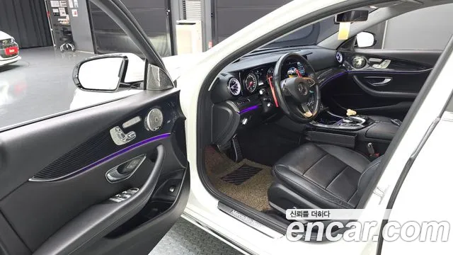 Mercedes-Benz E-Класс 2018 thumb 10