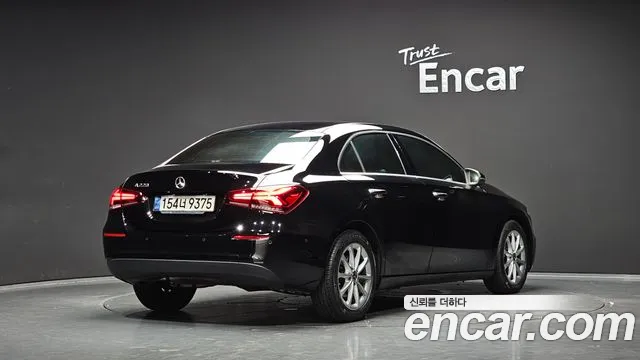 Mercedes-Benz A-Класс 2020 thumb 2