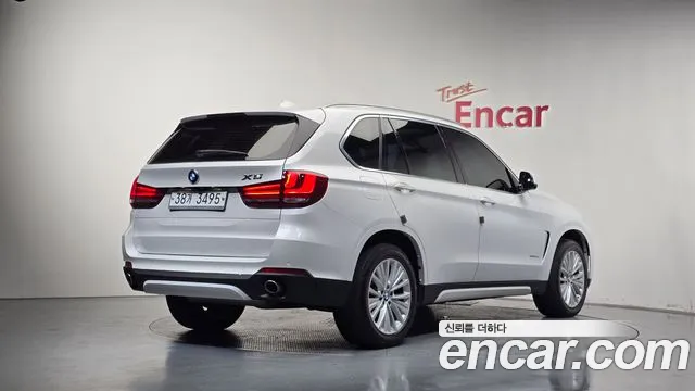 BMW X5 2016 thumb 2