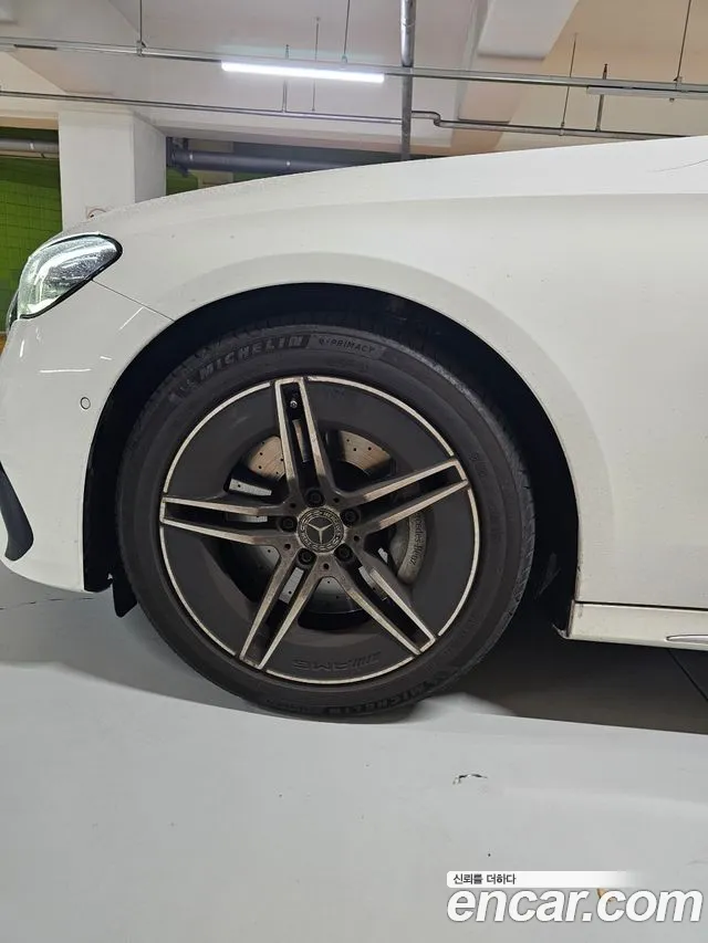 Mercedes-Benz E-Класс 2024 thumb 5