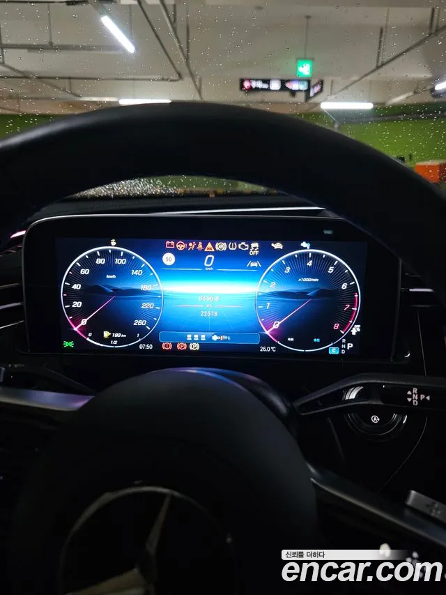 Mercedes-Benz E-Класс 2024 thumb 8
