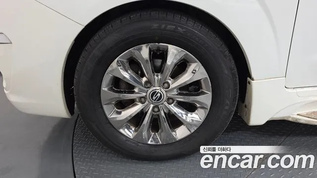 KG_Mobility_Ssangyong KORANDO 2015 thumb 5