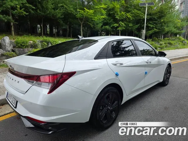 Hyundai Avante 2022 thumb 4