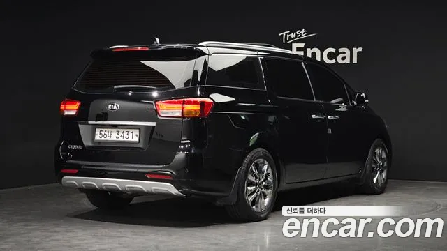 Kia Carnival 2014 thumb 2