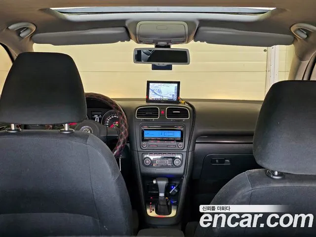 Volkswagen Golf Sportsvan 2010 thumb 7