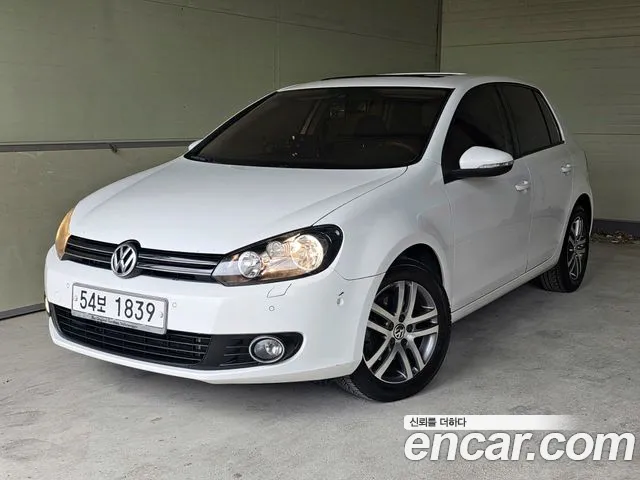 Volkswagen Golf Sportsvan 2010 thumb 12