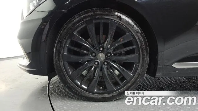 Hyundai Genesis 2015 thumb 5